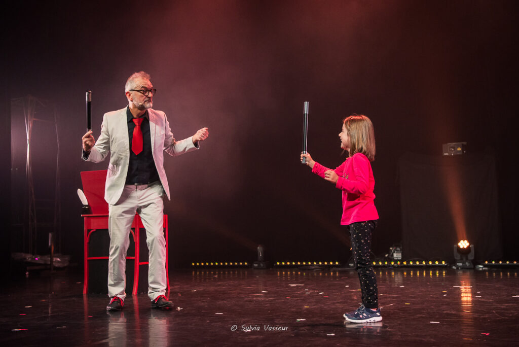 Magicien pour anniversaire - Bordeaux