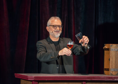 L'eau en vin - Magicien Bordeaux - Pascal Faidy